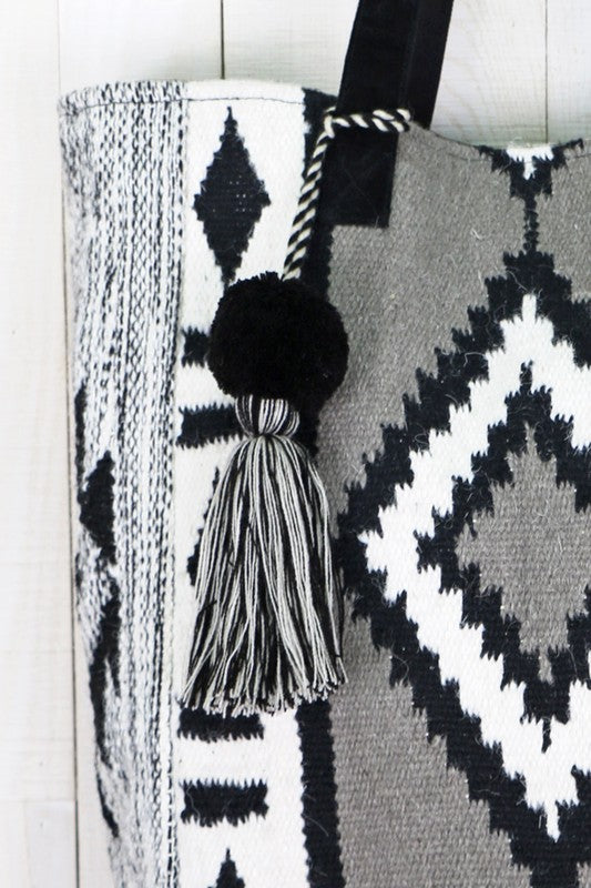 Geo Tribal Tote Bag - Farmhouse 208